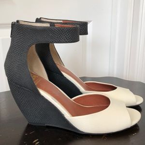 Two Tone Black and White Wedge Heel Shoes
